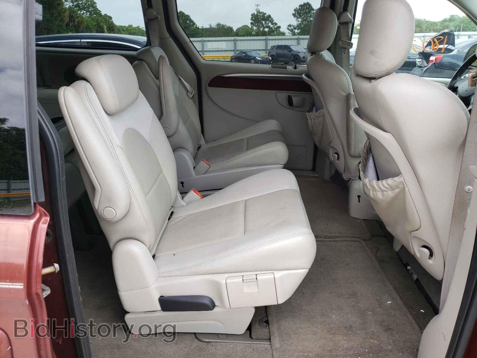 2007 CHRYSLER MINIVAN - VIN: 2A4GP64LX7R209483 - Фото 6