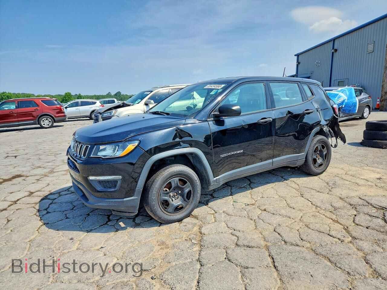Фотография 3C4NJDAB8JT100457 - JEEP COMPASS 2018