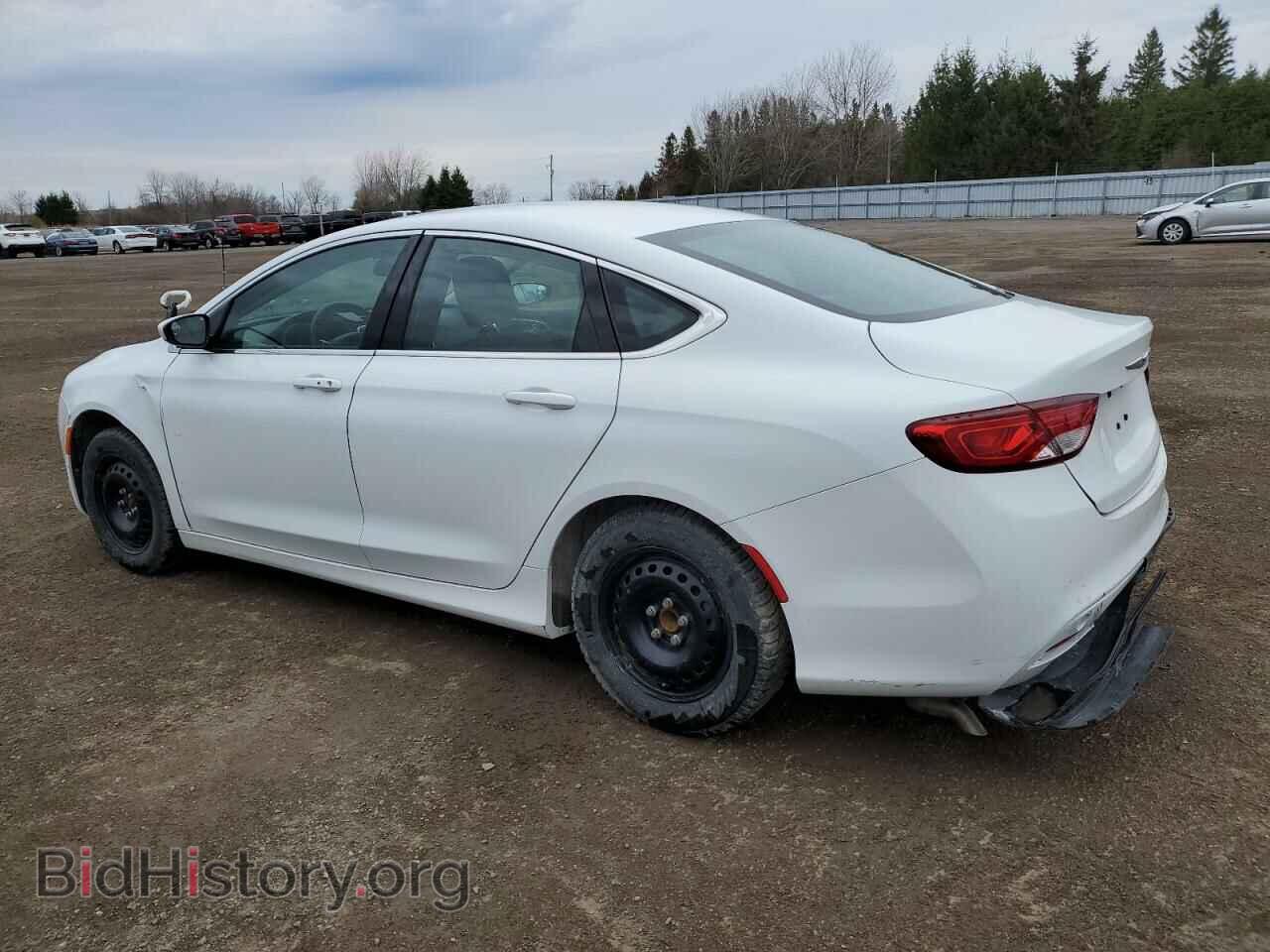 2015 CHRYSLER 200 - VIN: 1C3CCCFB1FN634058 - Фото 2