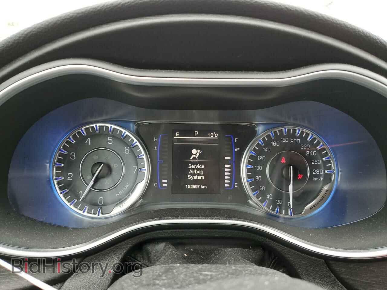 2015 CHRYSLER 200 - VIN: 1C3CCCFB1FN634058 - Фото 9