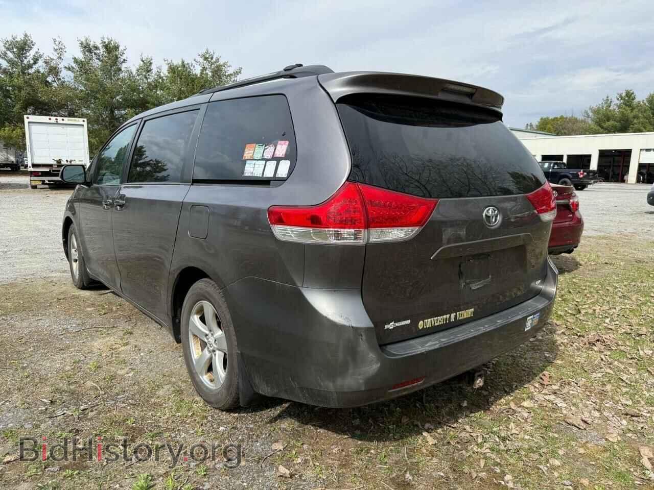 2012 TOYOTA All Models - VIN: 5TDKK3DC9CS257572 - Фото 3