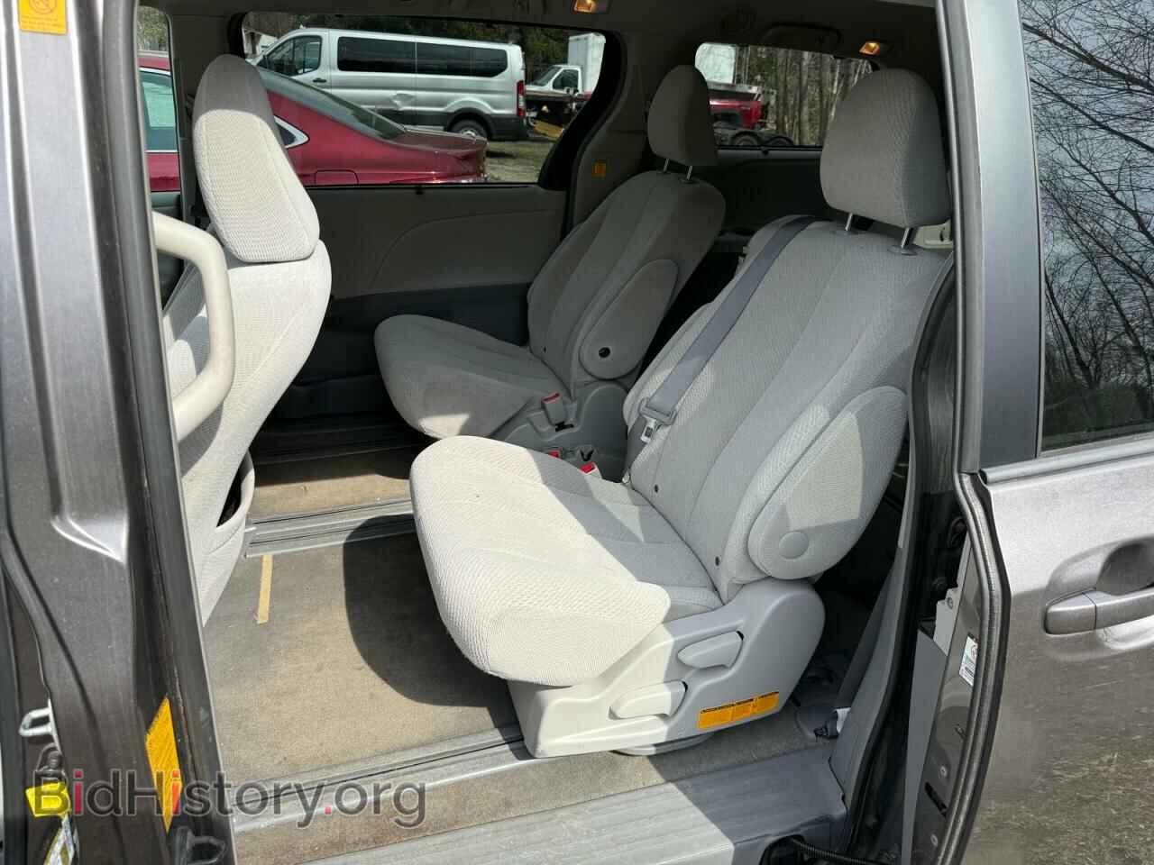 2012 TOYOTA All Models - VIN: 5TDKK3DC9CS257572 - Фото 6