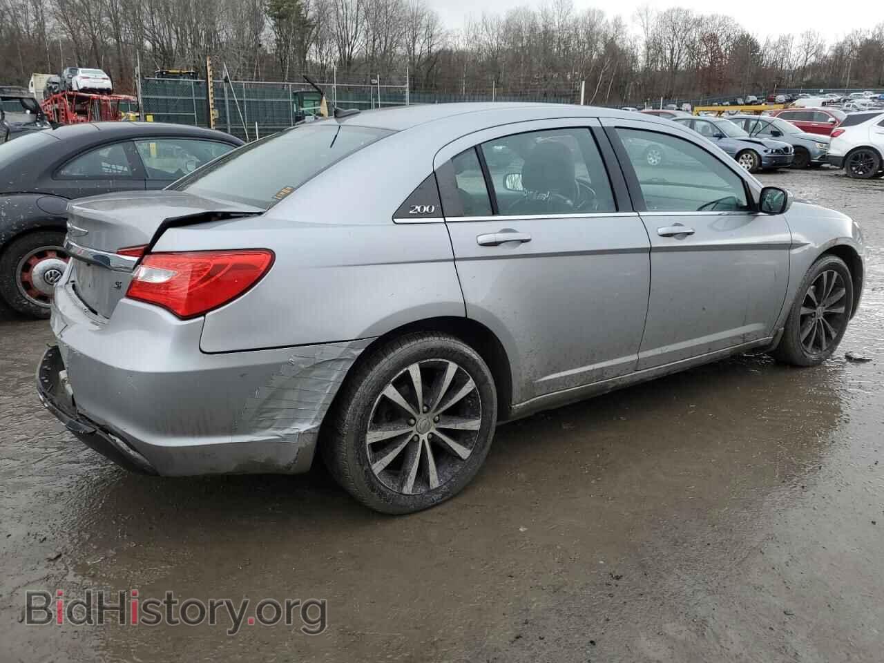 2013 CHRYSLER 200 - VIN: 1C3CCBCG8DN524731 - Фото 3