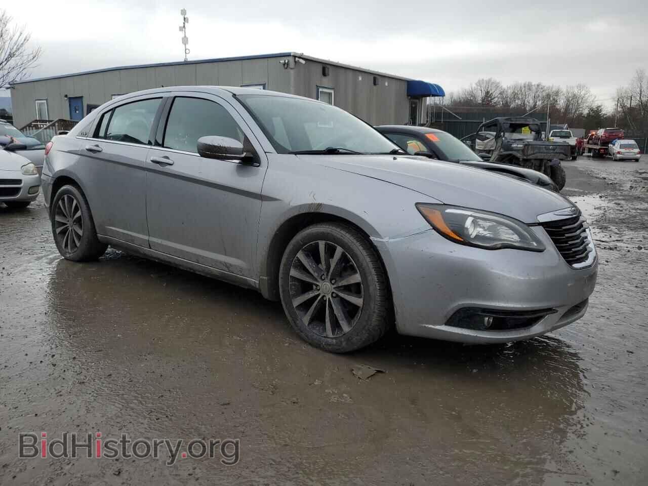 2013 CHRYSLER 200 - VIN: 1C3CCBCG8DN524731 - Фото 4