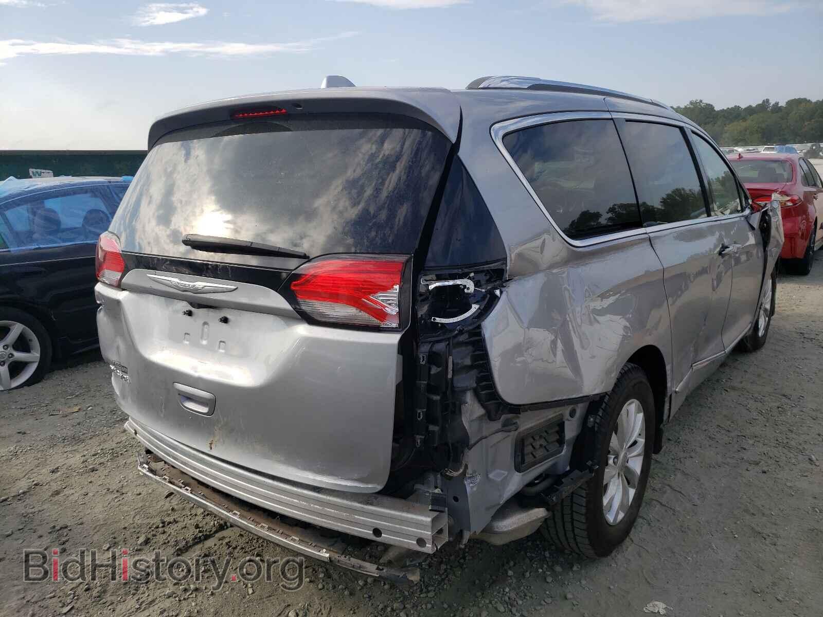 2018 CHRYSLER PACIFICA - VIN: 2C4RC1BG4JR112144 - Фото 4