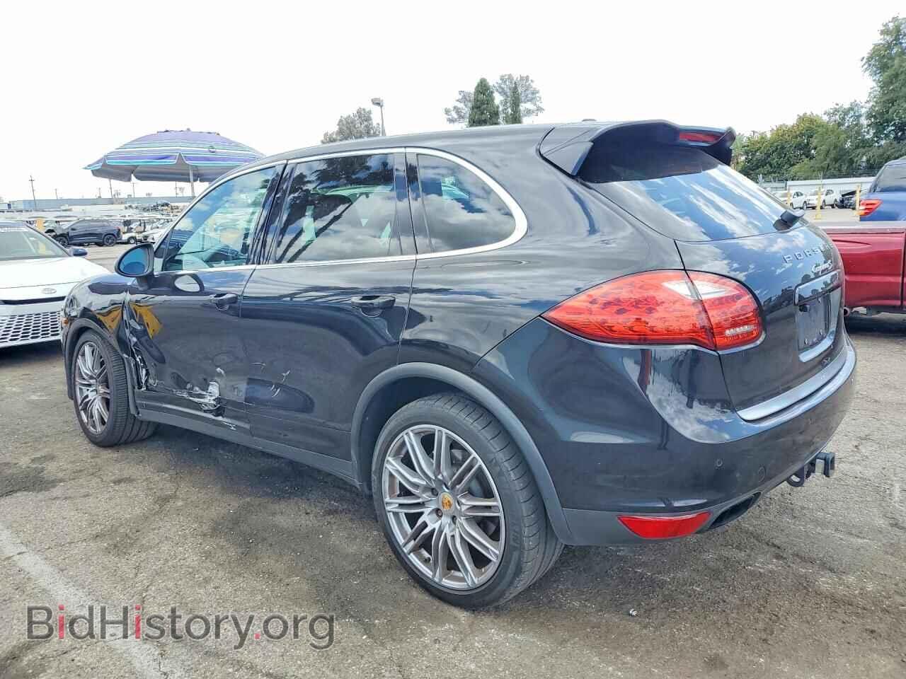2011 PORSCHE CAYENNE - VIN: WP1AB2A23BLA42740 - Фото 2