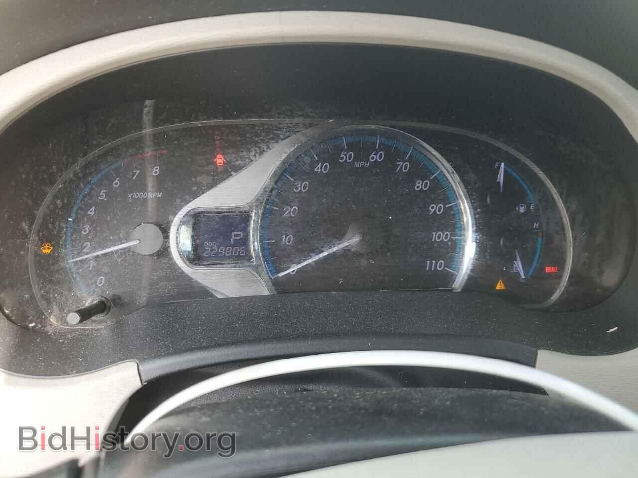 2011 TOYOTA All Models - VIN: 5TDDK3DC8BS029344 - Photo 9