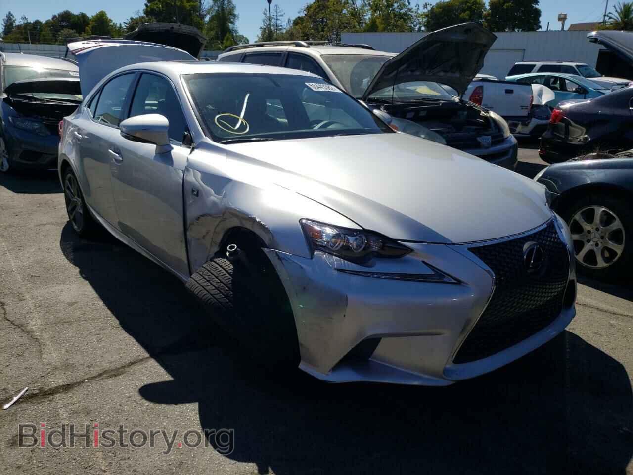 Photo JTHBE1D22F5022717 - LEXUS IS 2015