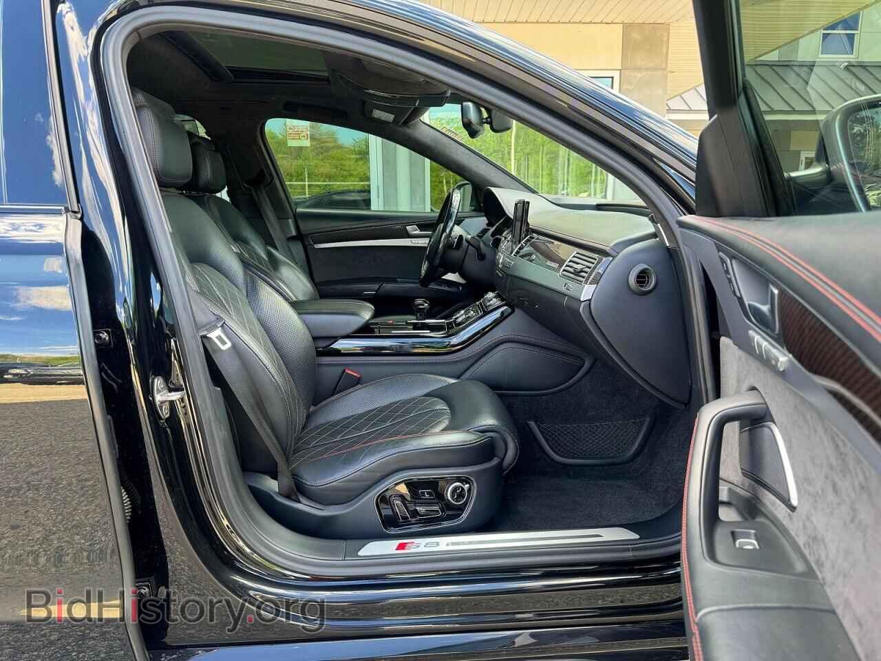 2017 AUDI S8 - VIN: WUAJ5AFD5HN901064 - Фото 5