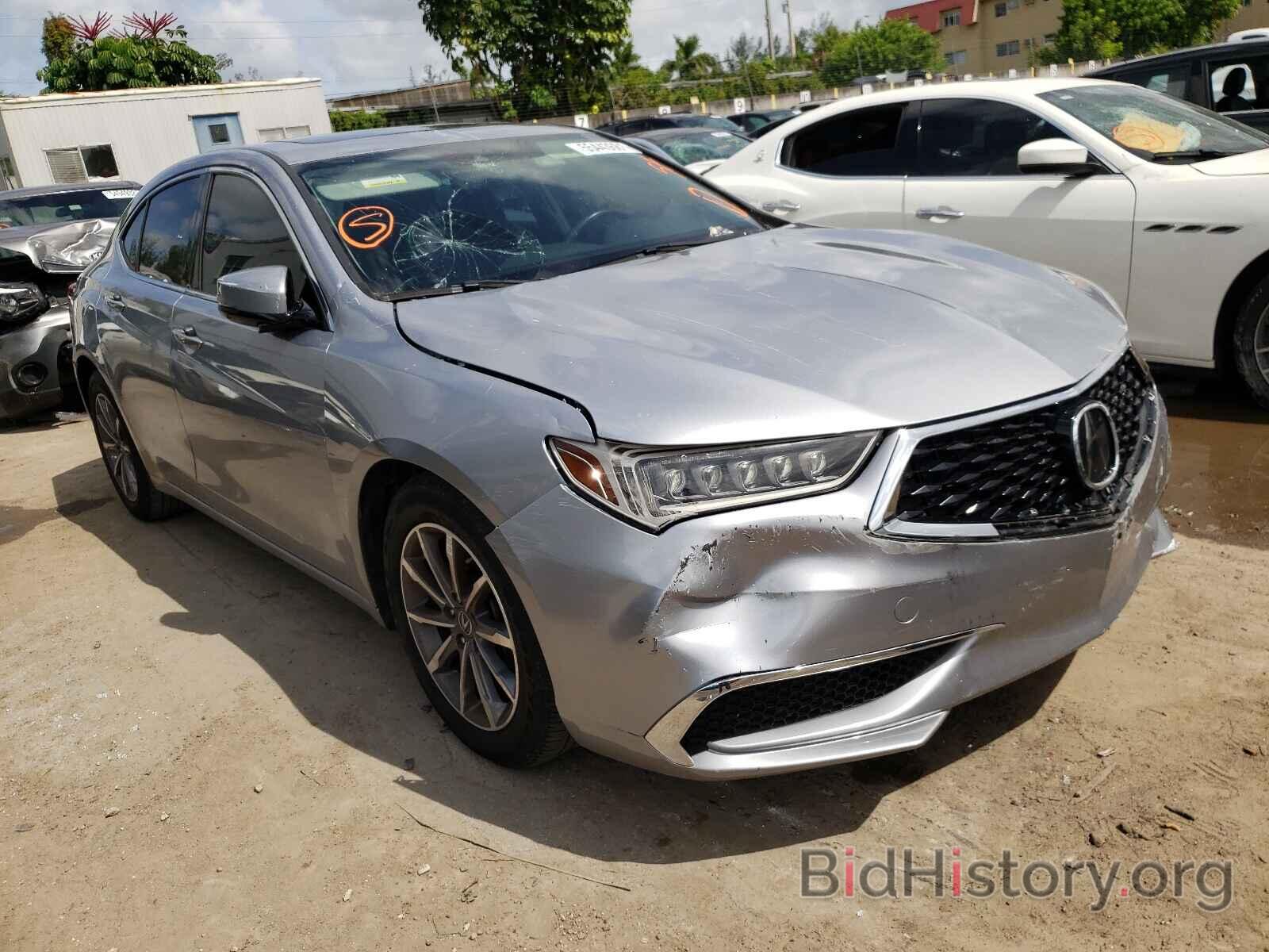 Фотография 19UUB1F3XJA004461 - ACURA TLX 2018