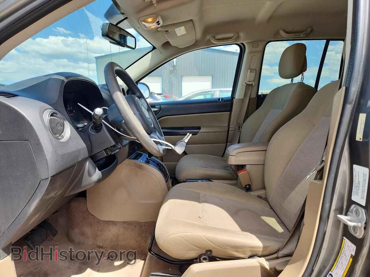 2012 JEEP COMPASS - VIN: 1C4NJDBB4CD658734 - Photo 7
