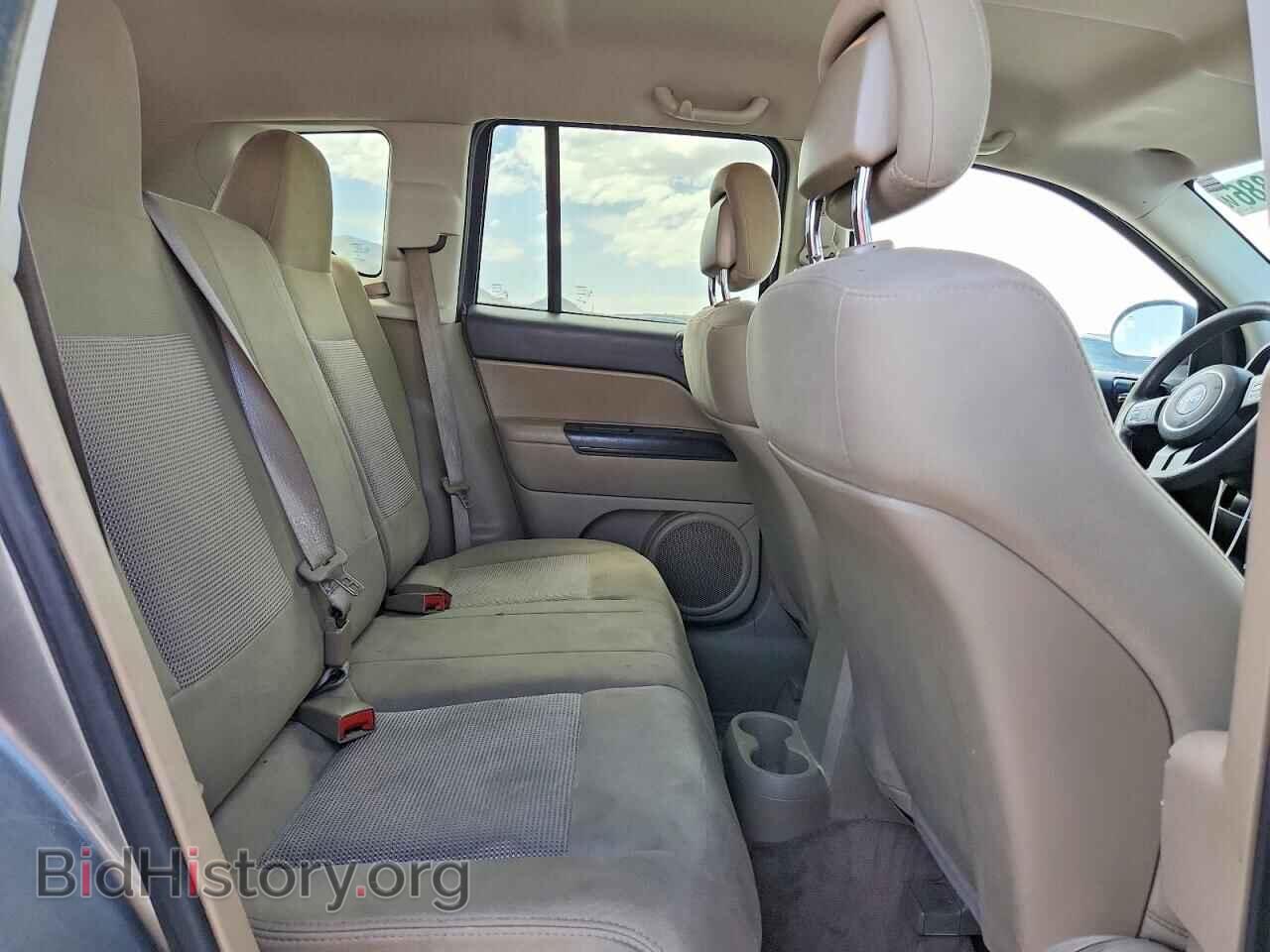 2012 JEEP COMPASS - VIN: 1C4NJDBB4CD658734 - Photo 10