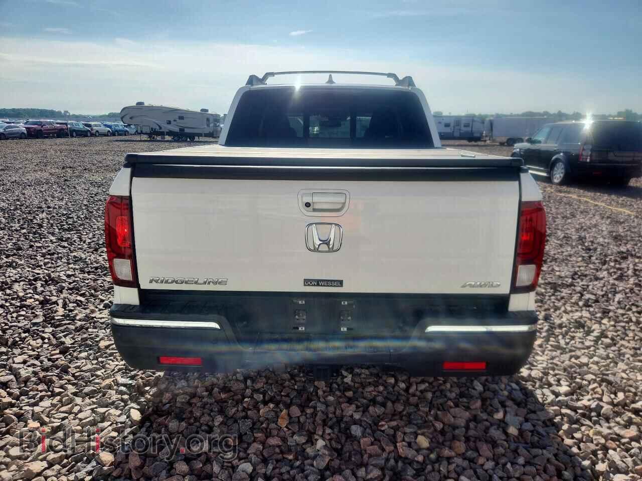 2017 HONDA RIDGELINE - VIN: 5FPYK3F74HB024468 - Фото 6