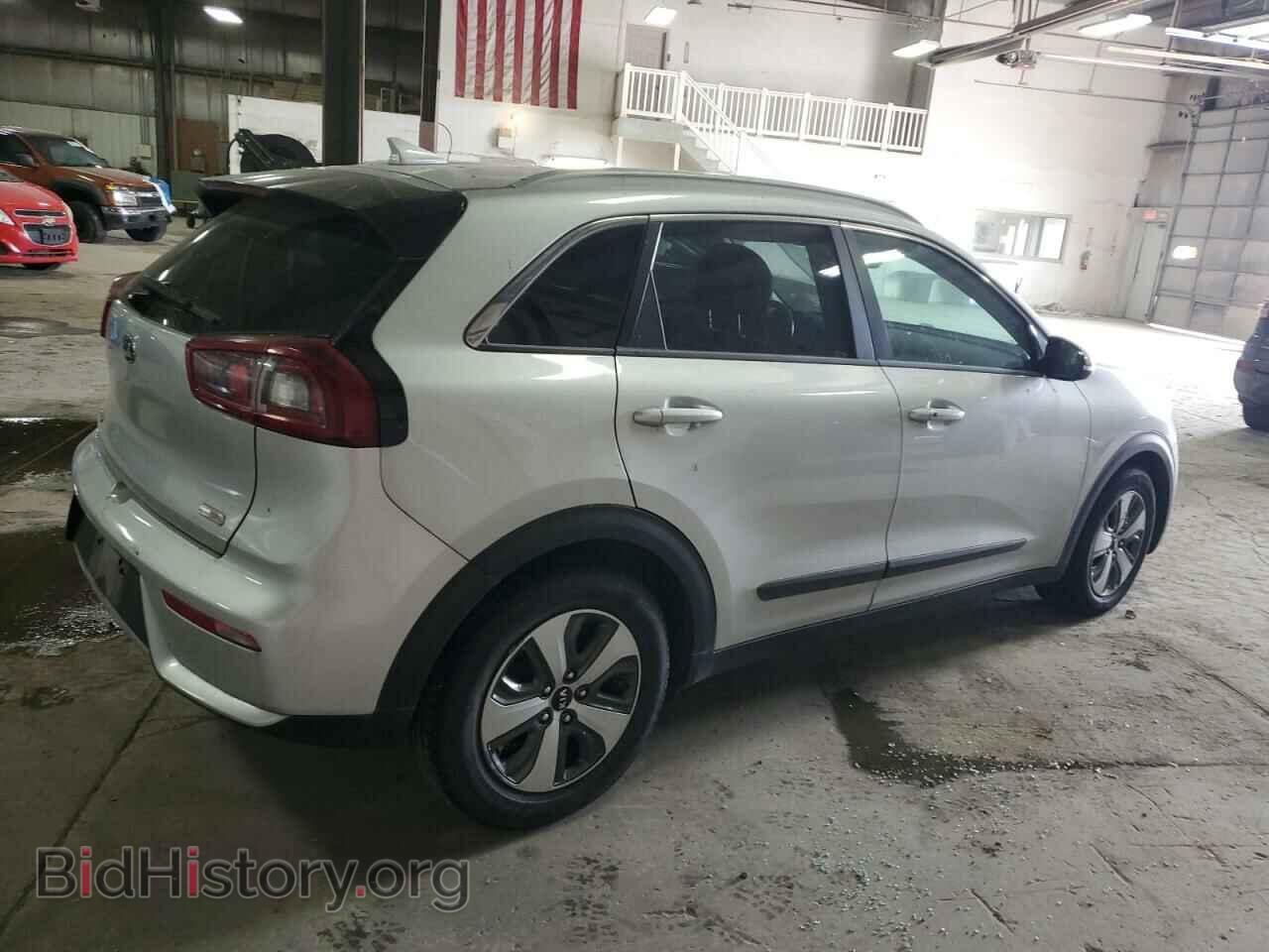 2017 KIA NIRO - VIN: KNDCC3LC6H5102039 - Фото 3