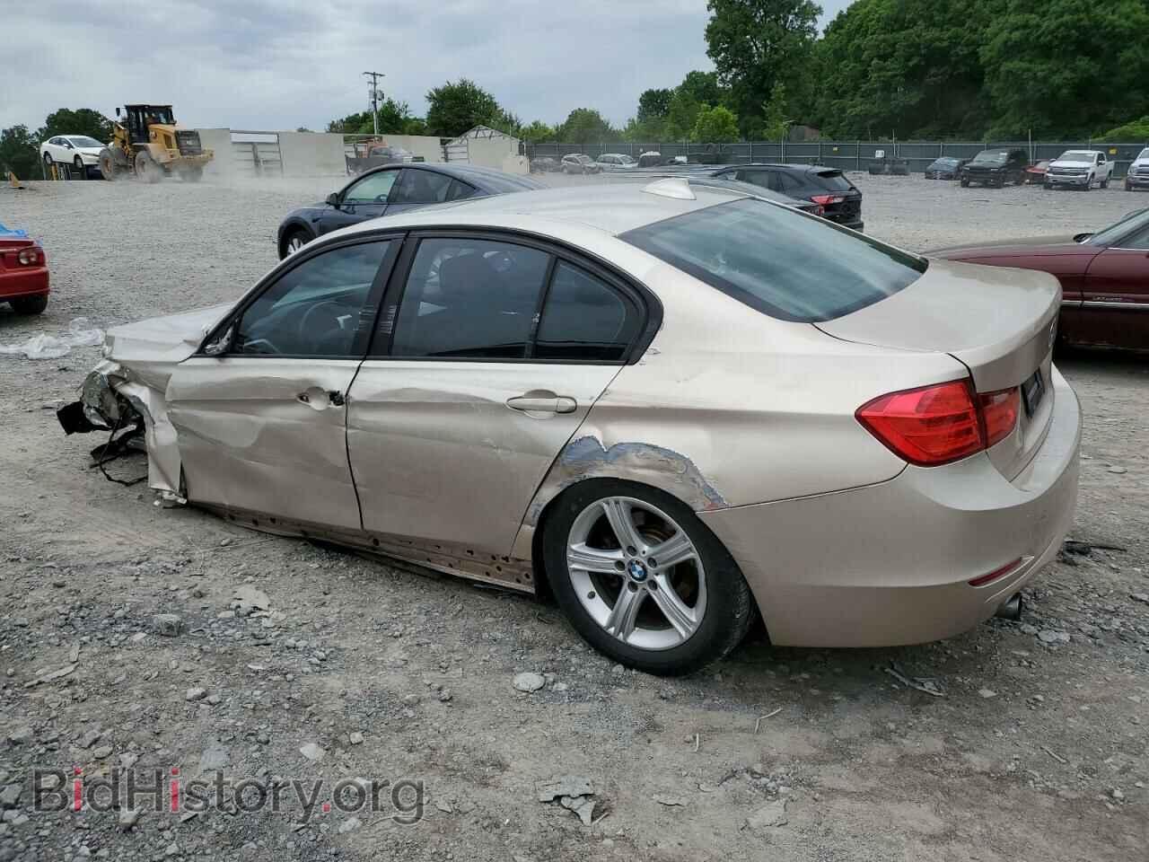 2013 BMW 3 SERIES - VIN: WBA3B1C59DK129687 - Фото 2