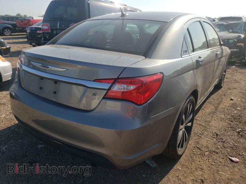 2013 Chrysler 200 (VIN 1C3CCBBB1DN738191) — photo 4 of 10
