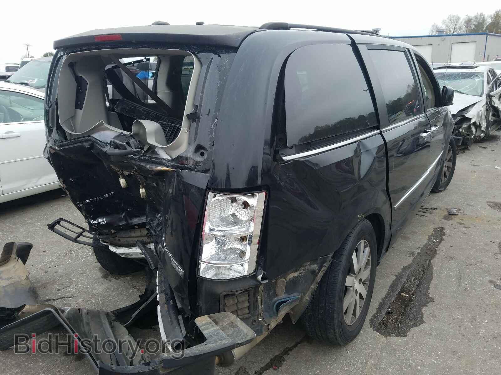 2009 CHRYSLER MINIVAN - VIN: 2A8HR54179R687921 - Фото 4