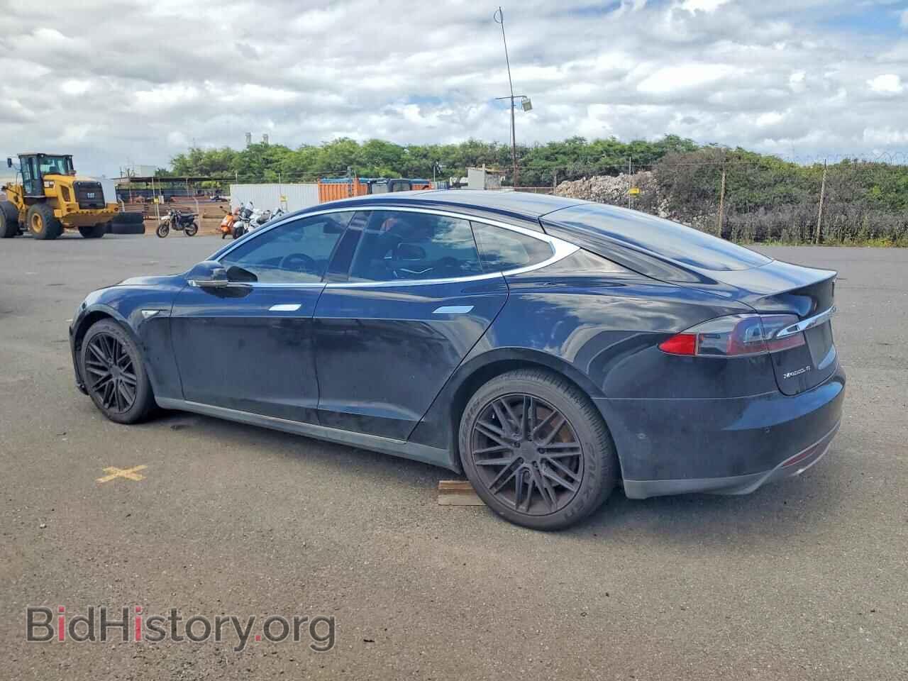 2015 TESLA MODEL S - VIN: 5YJSA1E21FF113794 - Photo 2