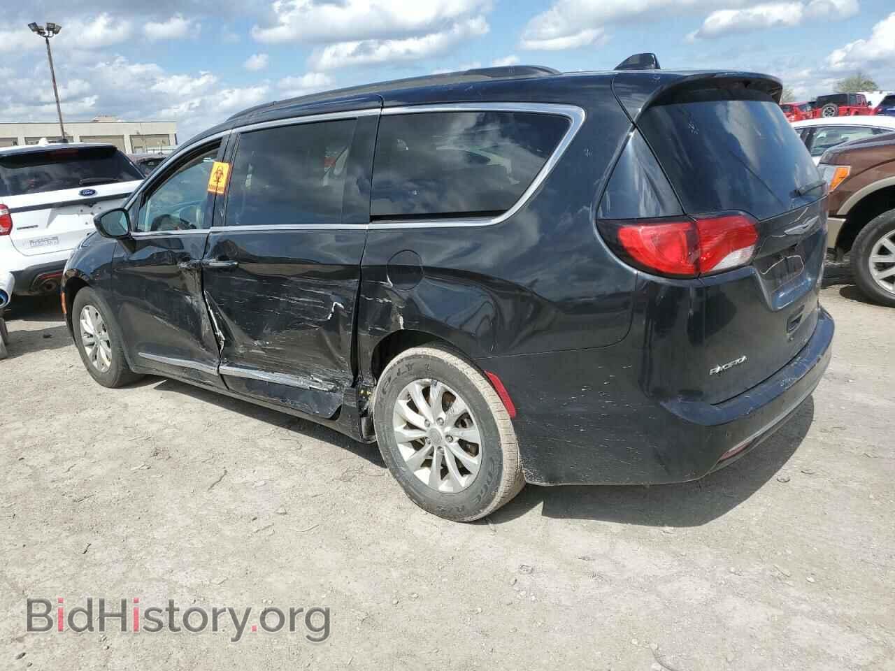 2017 CHRYSLER PACIFICA - VIN: 2C4RC1BG5HR794462 - Фото 2