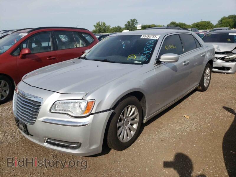 2012 Chrysler 300 (VIN 2C3CCAAG4CH312123) — фото 2 из 10