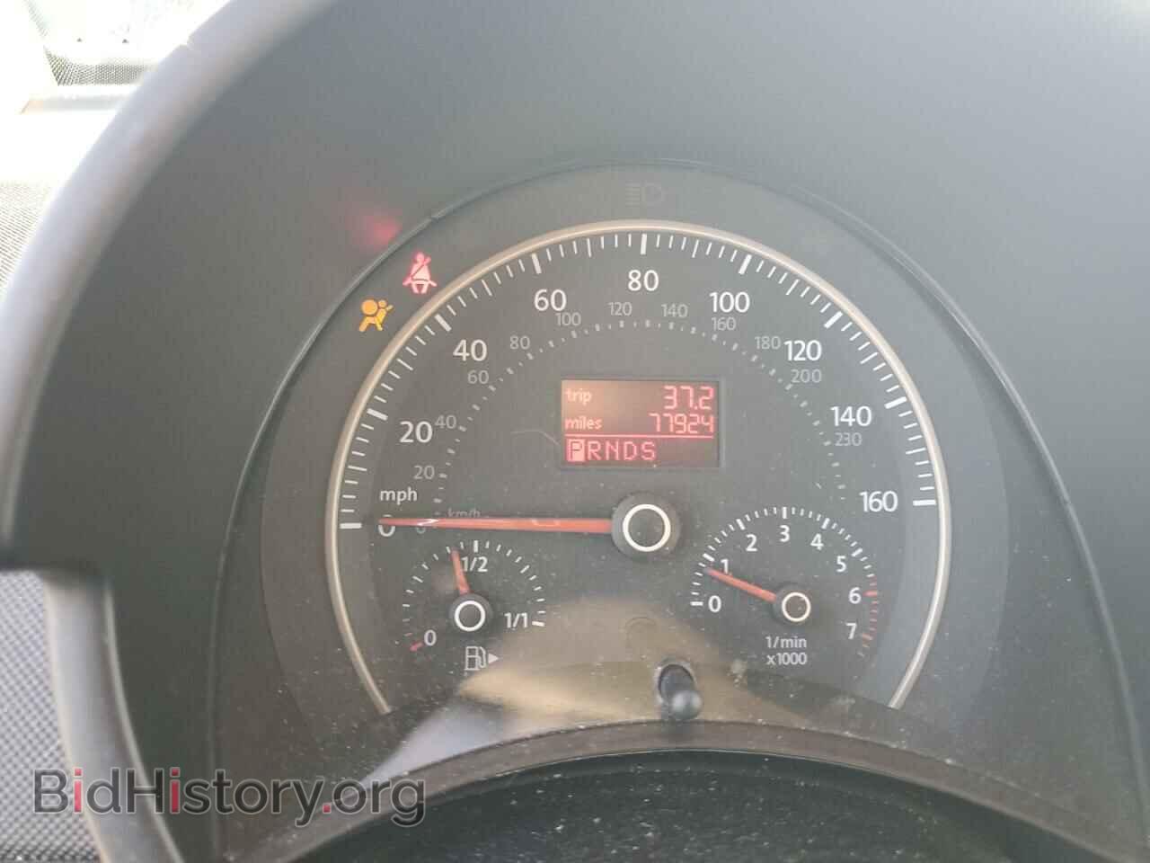 2010 VOLKSWAGEN BEETLE - VIN: 3VWPW3AG6AM014667 - Фото 9