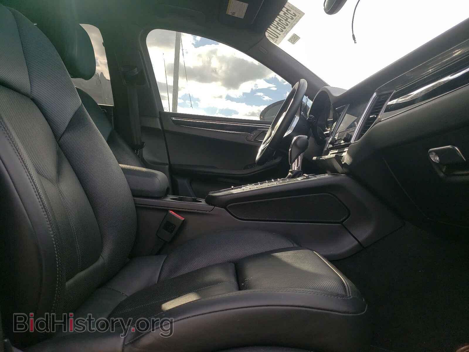 2017 PORSCHE MACAN - VIN: WP1AB2A54HLB11664 - Фото 5
