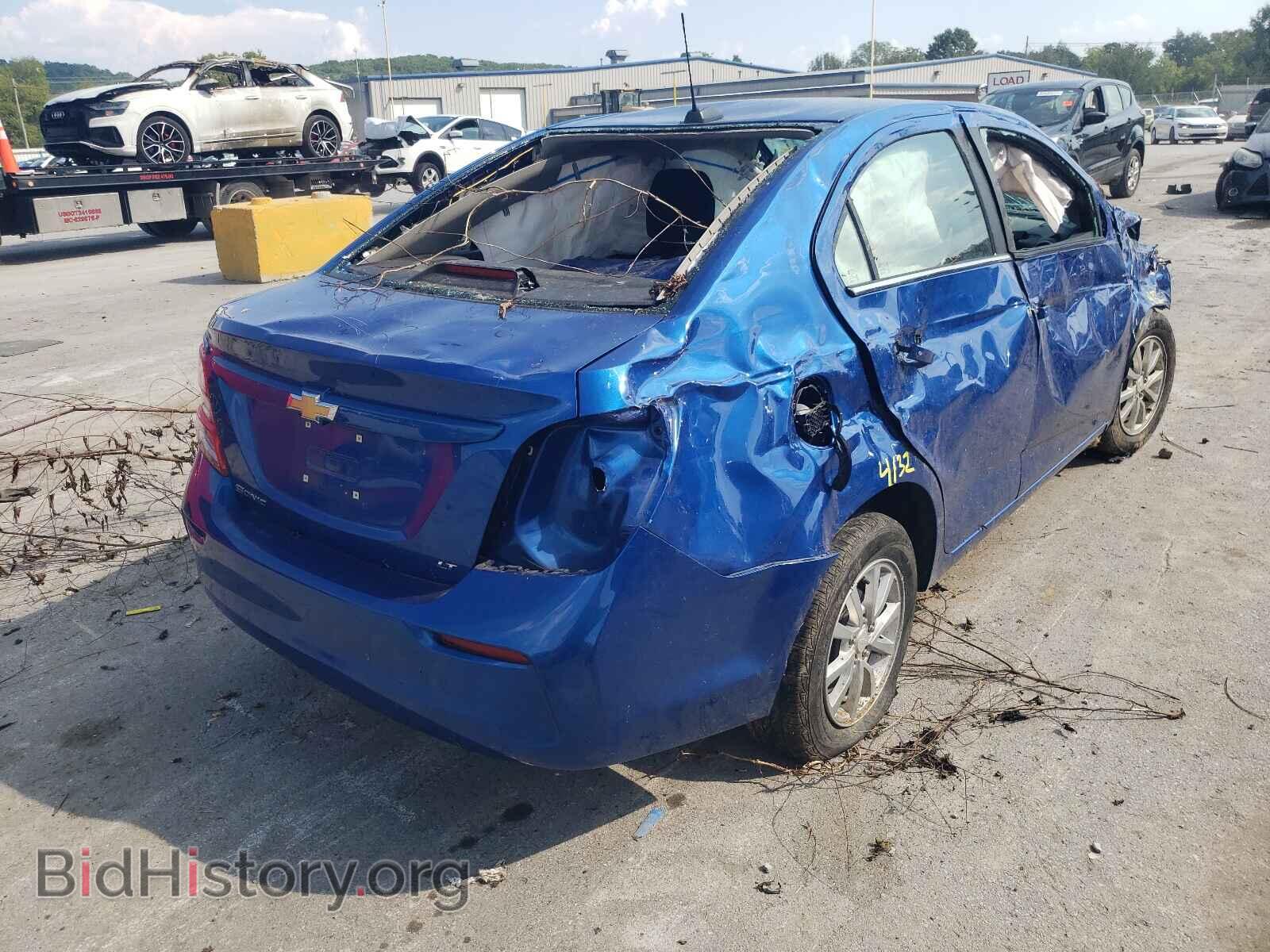 2017 CHEVROLET SONIC - VIN: 1G1JD5SH4H4119675 - Фото 4