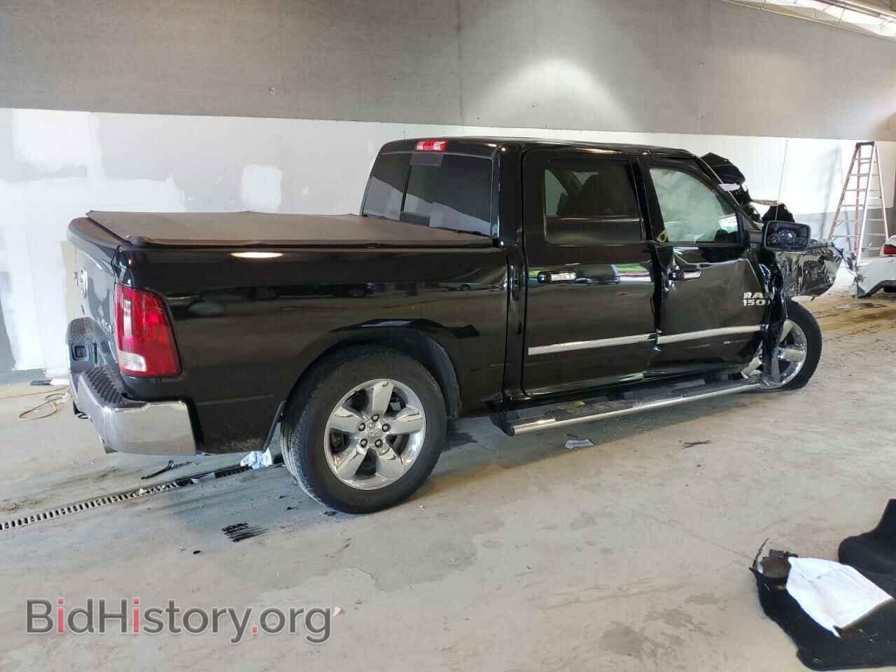 2015 RAM 1500 - VIN: 3C6RR7LT6FG574643 - Фото 3