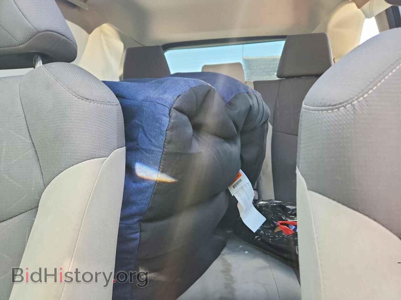 2019 TOYOTA RAV4 - VIN: JTMP1RFV9KD515190 - Фото 10