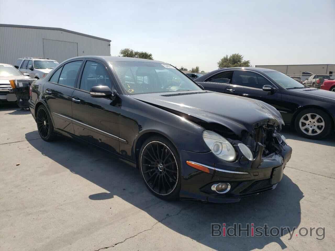 Photo WDBUF56X59B393611 - MERCEDES-BENZ E-CLASS 2009