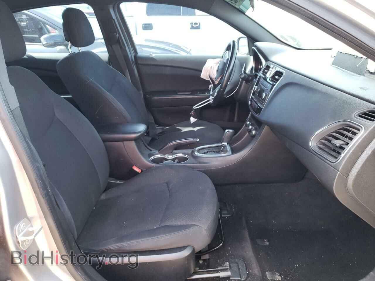 2014 CHRYSLER 200 - VIN: 1C3CCBBB4EN204779 - Фото 5