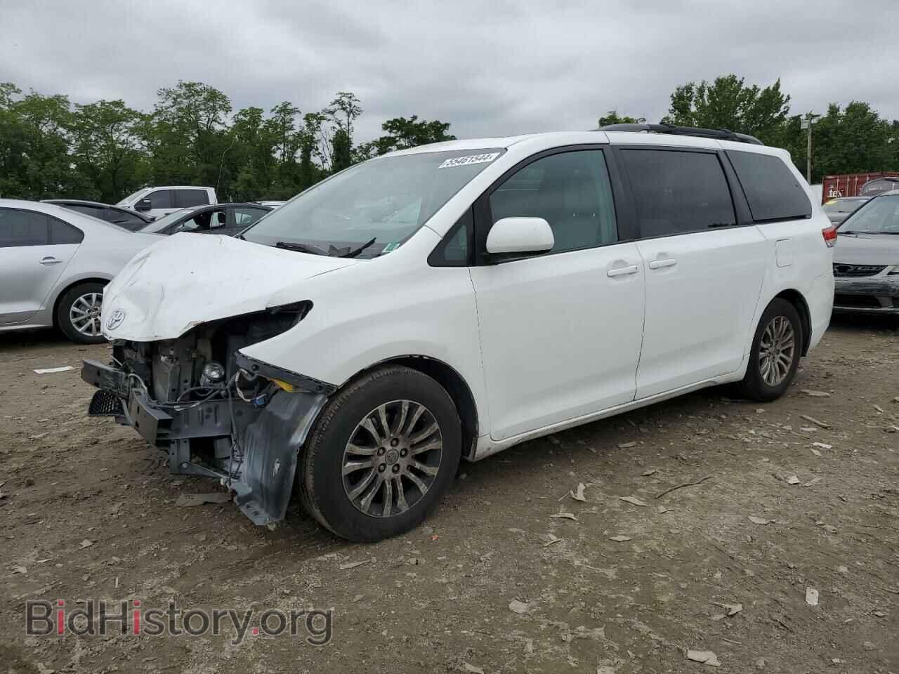 Photo 5TDYK3DC8ES438627 - TOYOTA All Models 2014