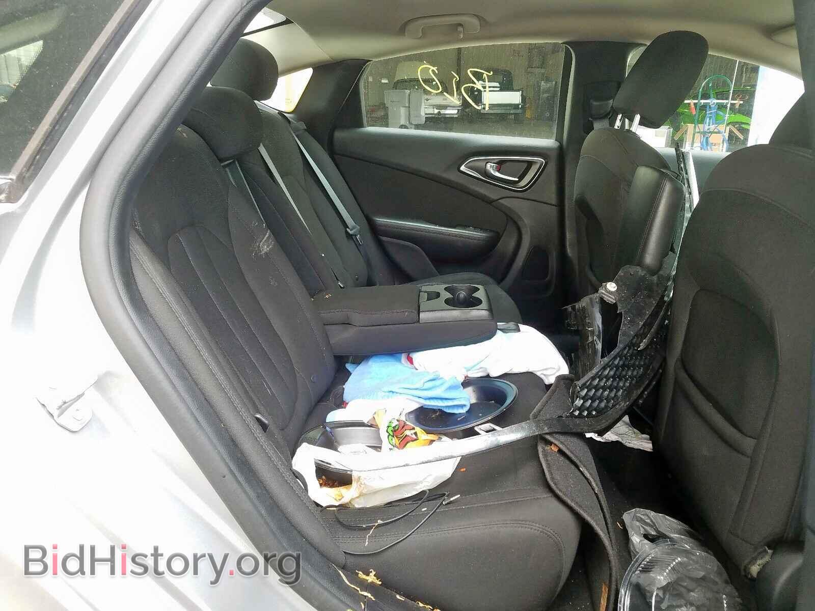 2016 CHRYSLER 200 - VIN: 1C3CCCAB6GN164375 - Фото 6