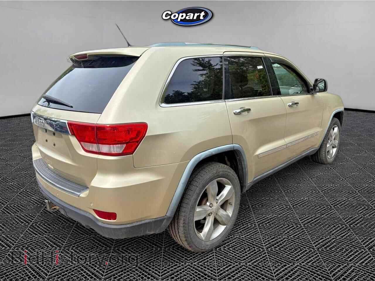 2011 JEEP CHEROKEE - VIN: 1J4RR6GT8BC605637 - Фото 4