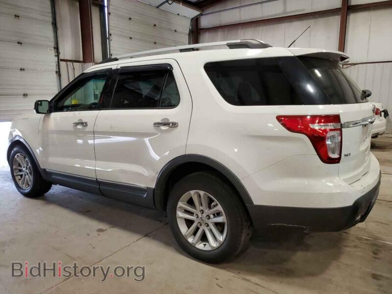 2011 Ford EXPLORER (VIN 1FMHK8D86BGA57529) — photo 2 of 13