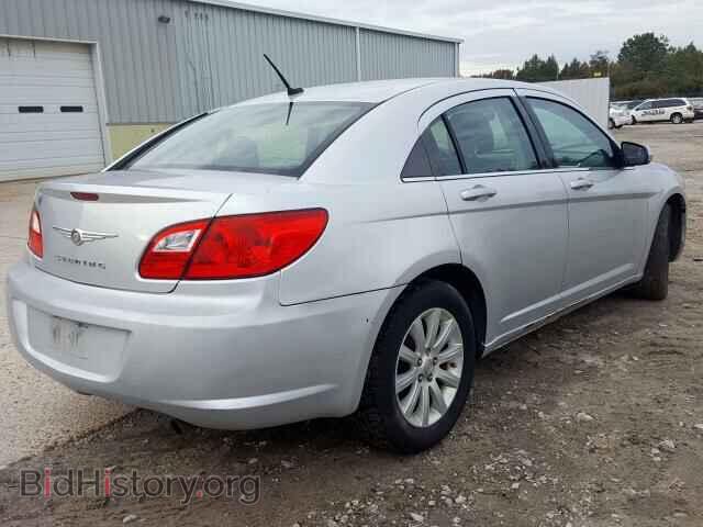2010 CHRYSLER SEBRING - VIN: 1C3CC5FB9AN213922 - Фото 4