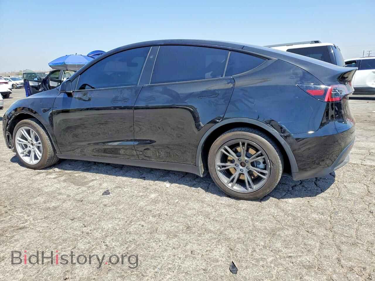 2024 TESLA MODEL Y - VIN: 7SAYGDEE1RF133457 - Photo 2