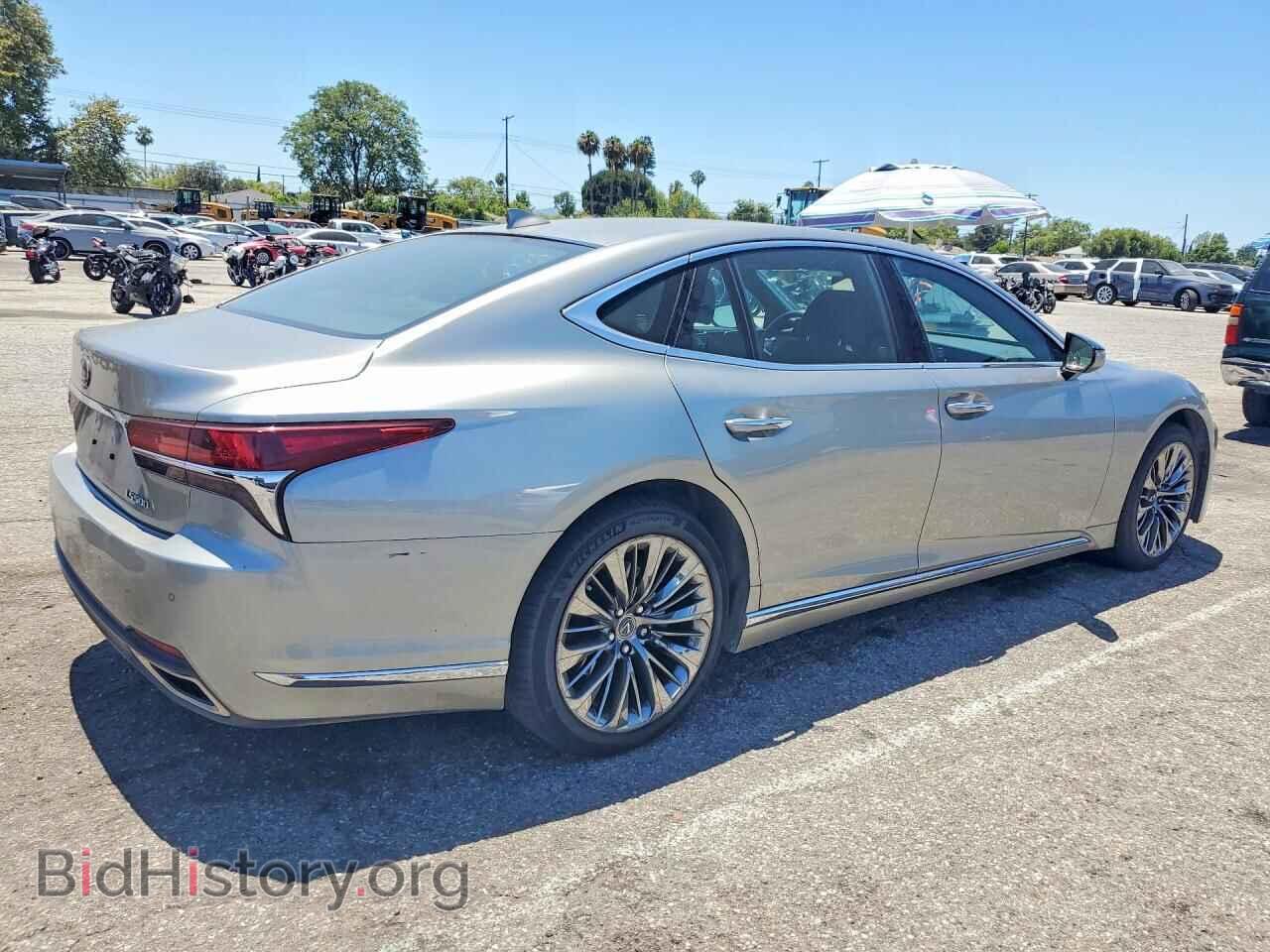 2020 LEXUS LS500 - VIN: JTHD51FF4L5011139 - Photo 3