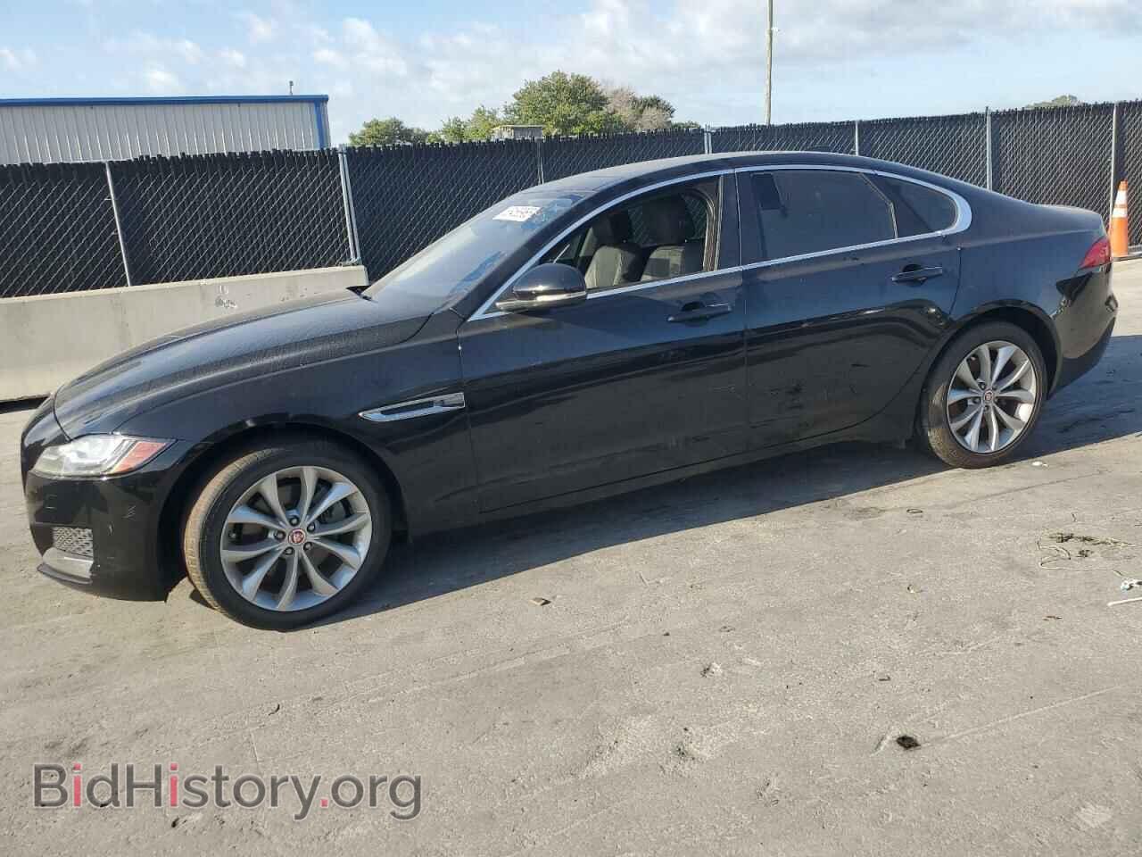 Photo SAJBD4BN8HCY42657 - JAGUAR XF 2017