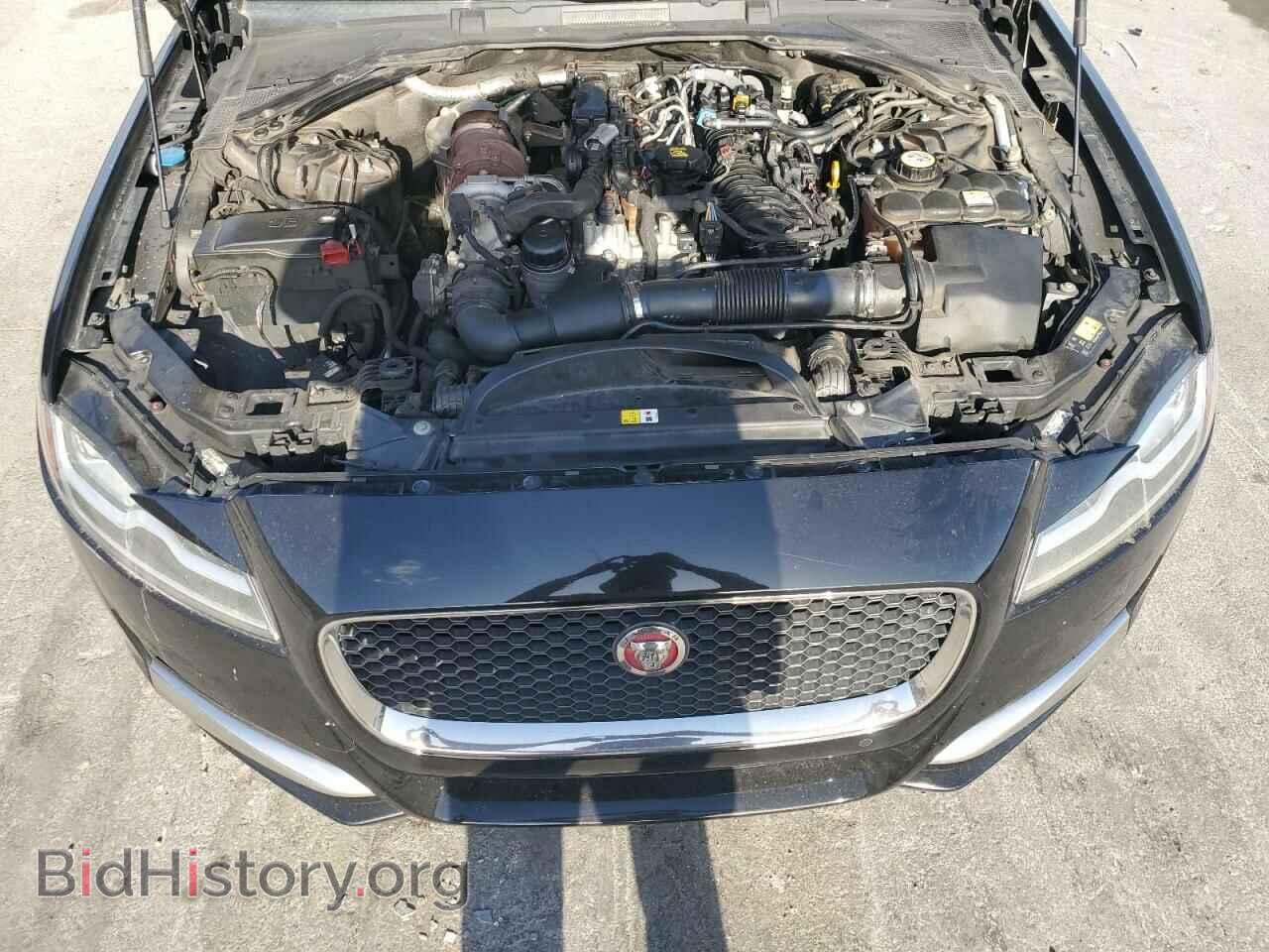 2017 JAGUAR XF - VIN: SAJBD4BN8HCY42657 - Photo 11