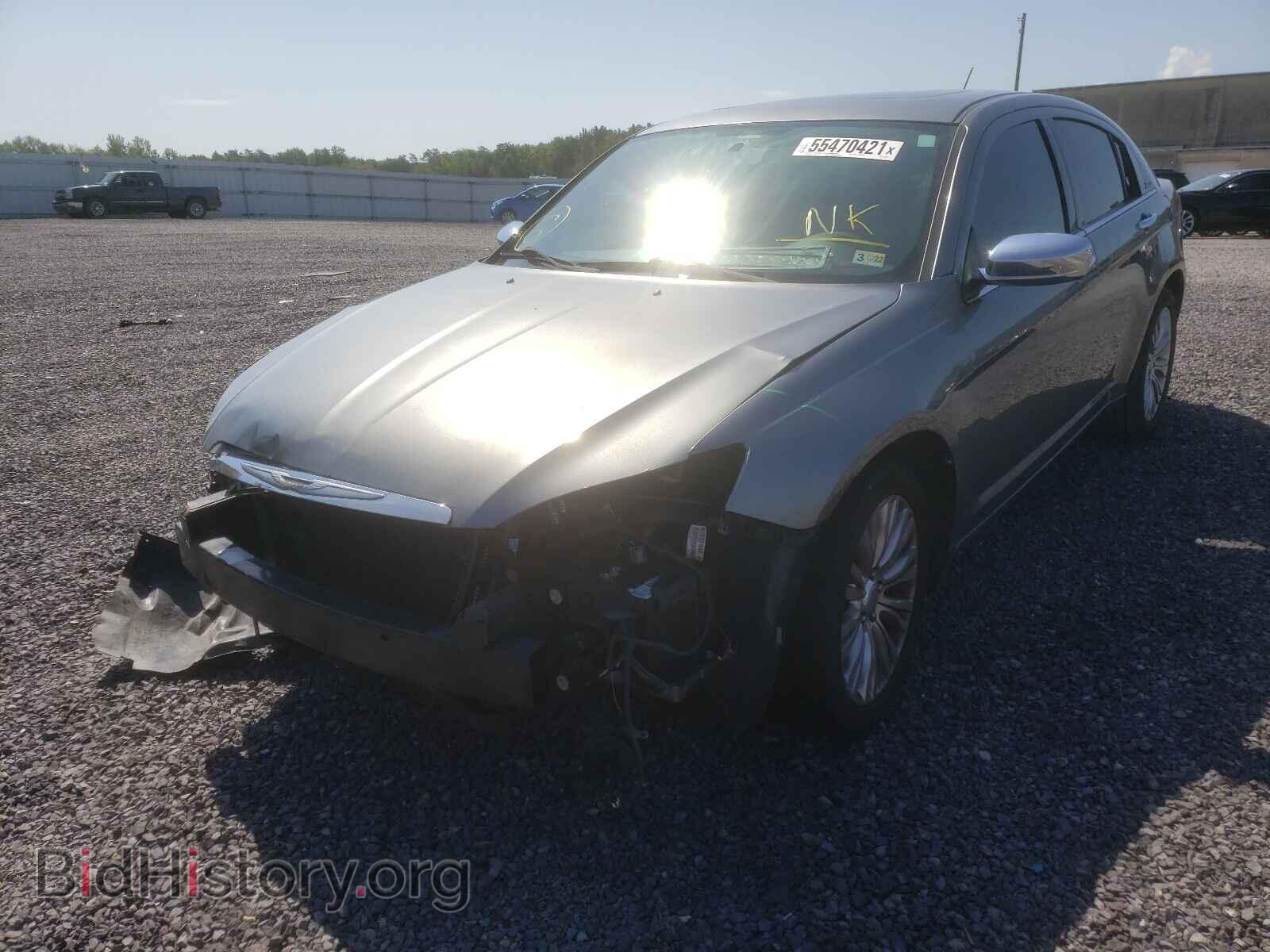 2012 CHRYSLER 200 - VIN: 1C3CCBCGXCN120392 - Фото 2