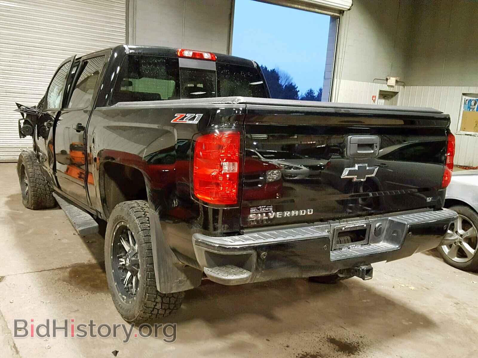 2017 CHEVROLET SILVERADO - VIN: 3GCUKREC9HG144608 - Фото 3