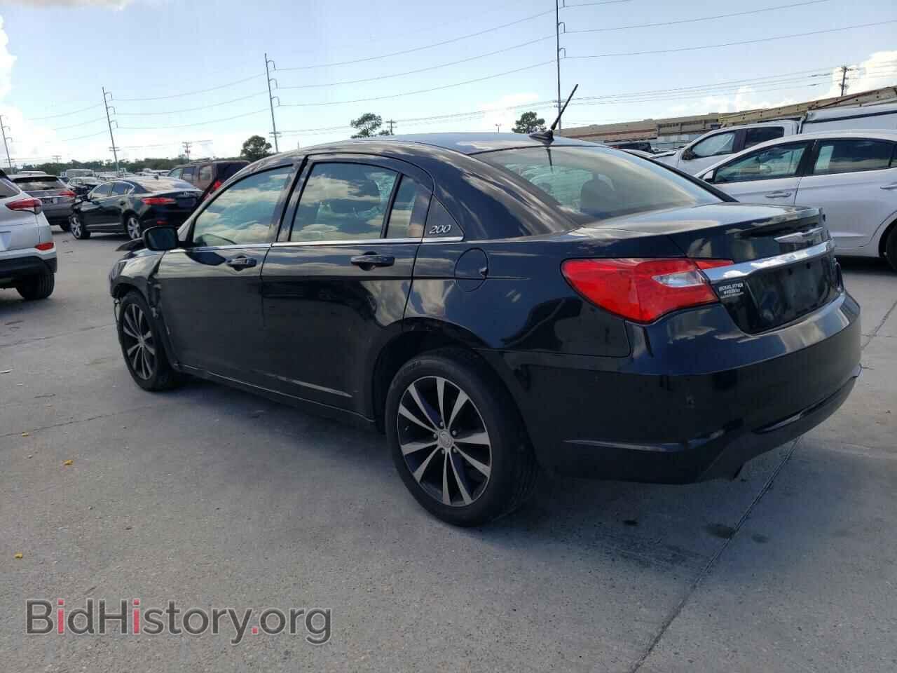 2013 CHRYSLER 200 - VIN: 1C3CCBBG6DN728008 - Фото 2
