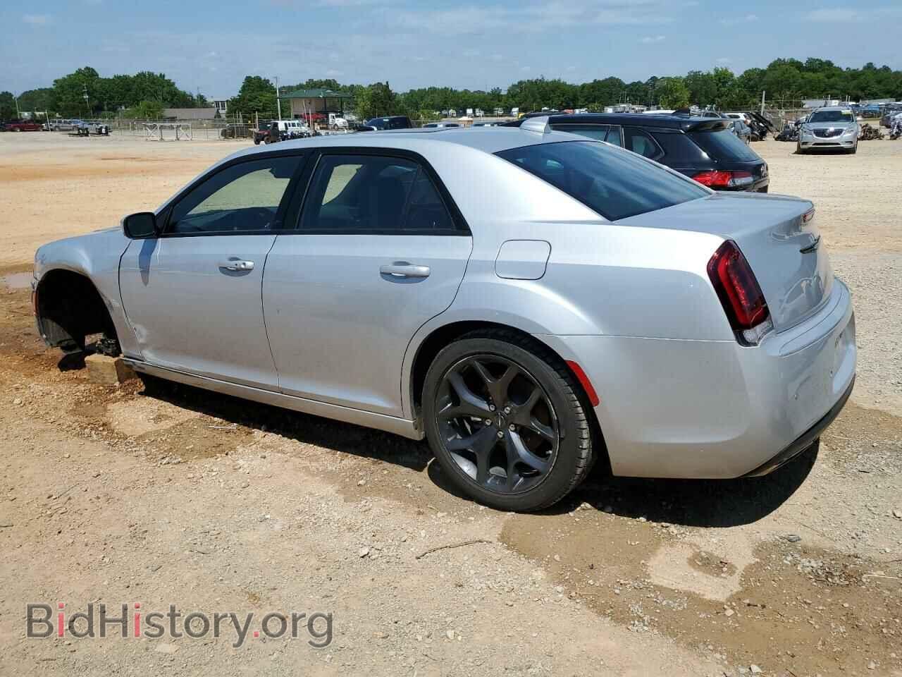 2023 CHRYSLER 300 - VIN: 2C3CCABG0PH644550 - Фото 2