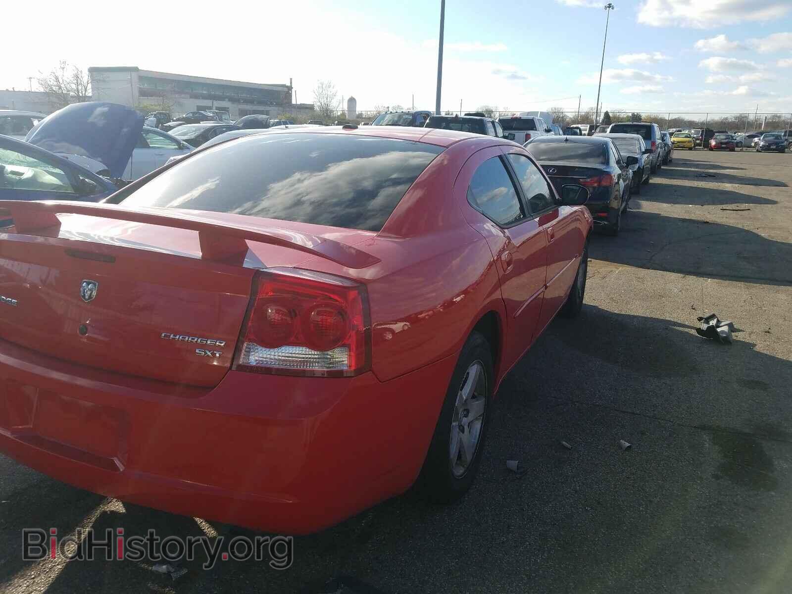 2010 DODGE CHARGER - VIN: 2B3CA3CV9AH197588 - Фото 4