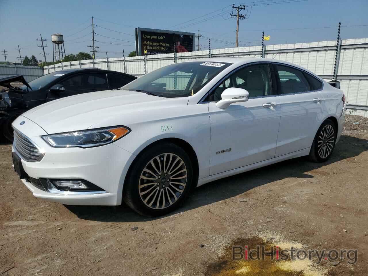 Photo 3FA6P0RU1JR119825 - FORD FUSION 2018