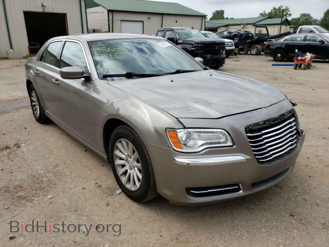 Фотография 2C3CCAAG3EH335895 - CHRYSLER 300 2014