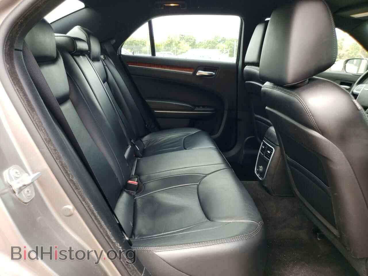 2014 CHRYSLER 300 - VIN: 2C3CCAAG3EH335895 - Фото 6