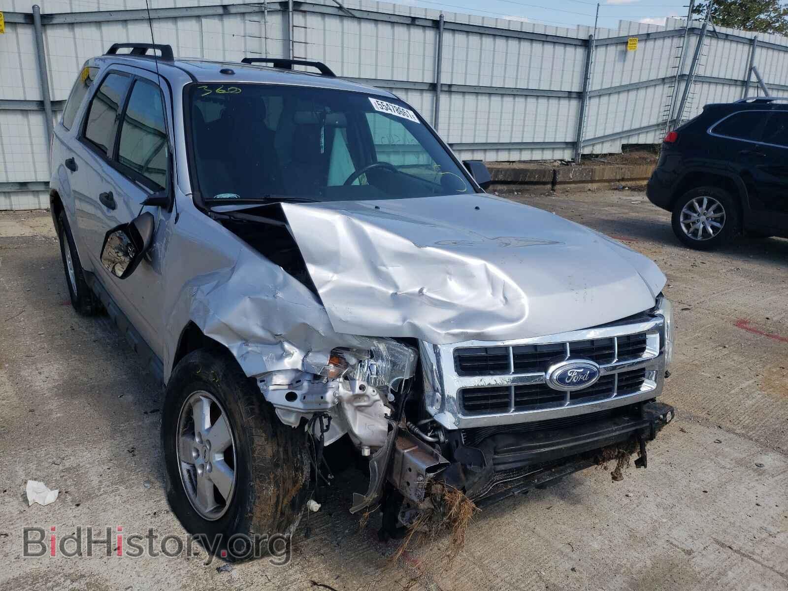 2011 FORD ESCAPE - VIN: 1FMCU0DG6BKC40729 - Photo 9