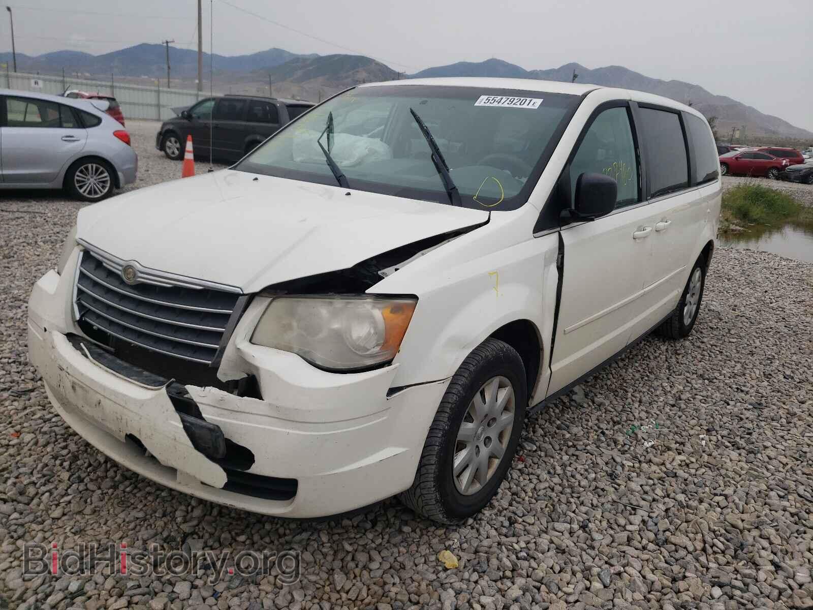 2009 CHRYSLER MINIVAN - VIN: 2A8HR44E49R652430 - Фото 2